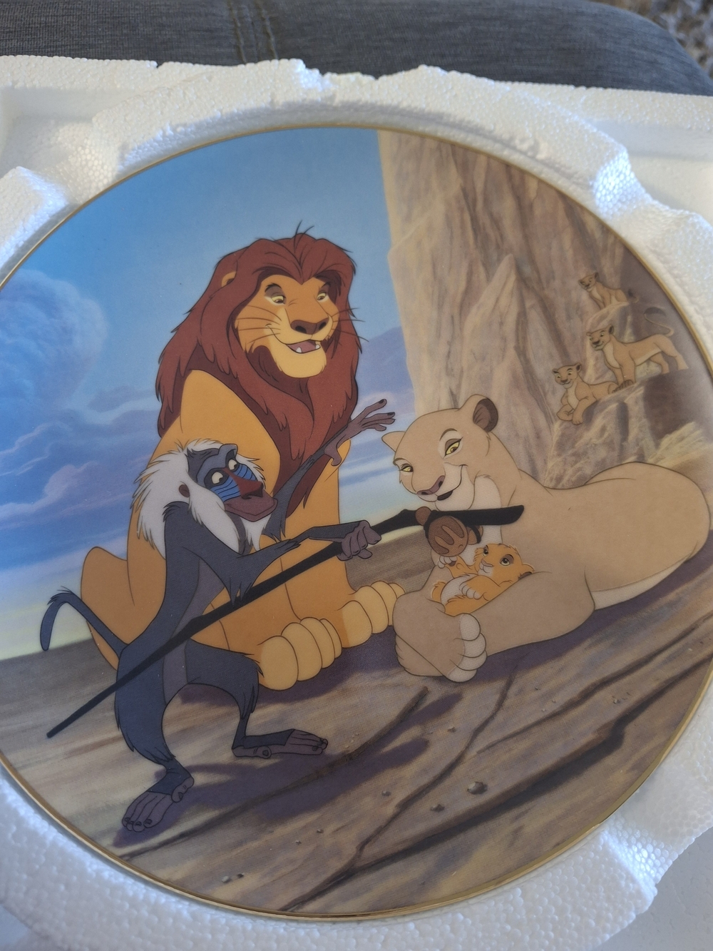 BREFORS The Lion King Family Decorative Wall Plate - Multicolor